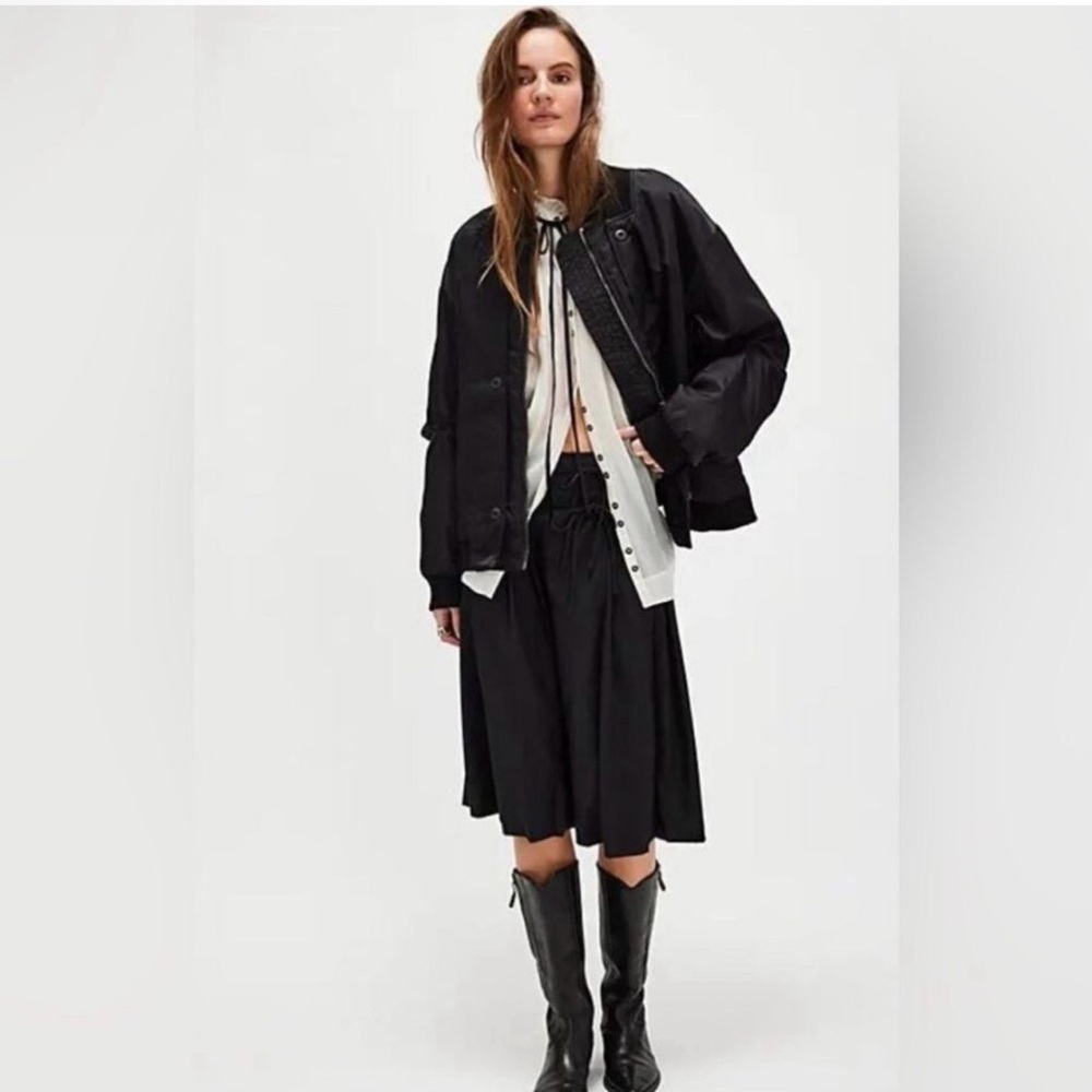 NWT Free People Women's Black Bomber Jacket - Picture 2 of 3
